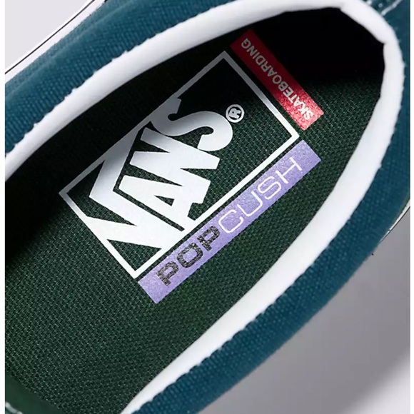 Vans Mens Skate Slip-On
Mountain View
VN0A5FCABD6
Sneakers - Picture 13 of 16